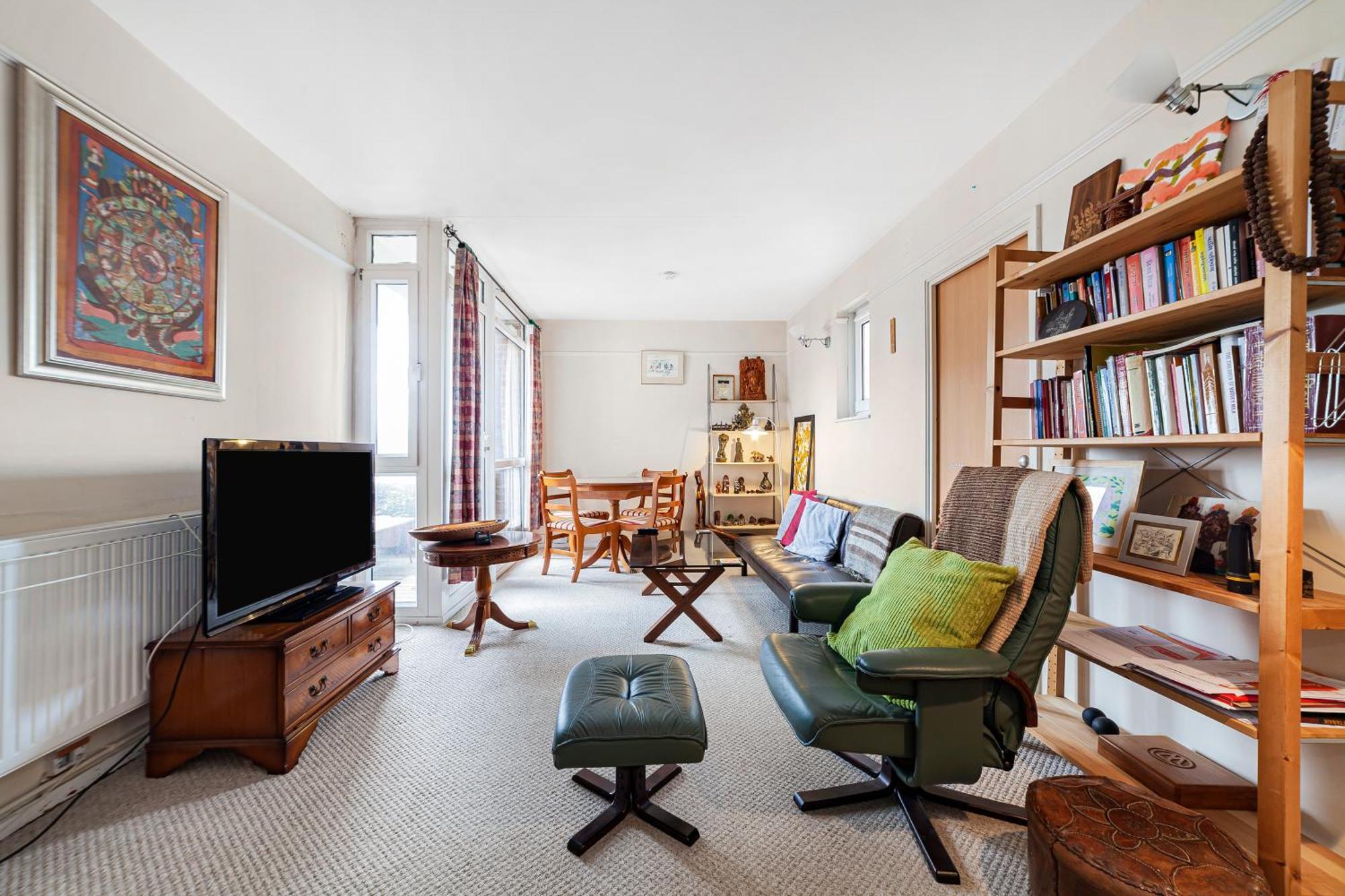Elegant 1Br Flat With Balcony & City View, Walworth London Exteriör bild